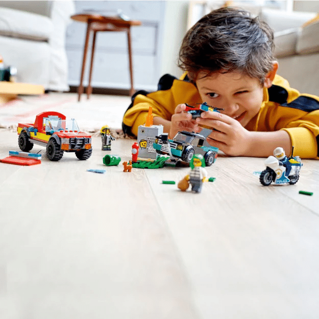 Lego City Put Out Fires
