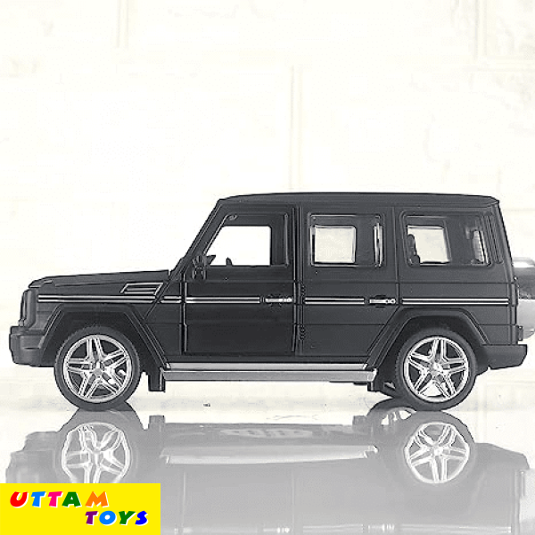 Uttam Toys Alloy Metal Black Mat Mercedes G Wagon Pull Back Die-cast Car Scale Model Mini Auto Toy