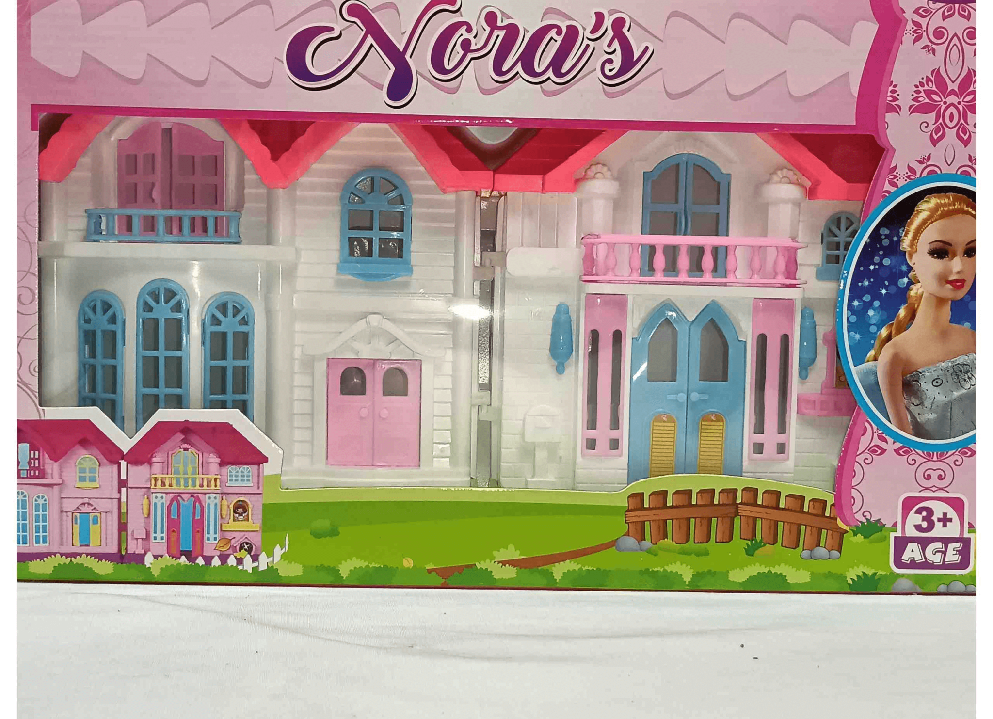 Manku Nors's Doll House Play Set